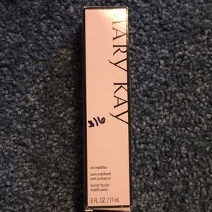 Mary Kay oil mattifier